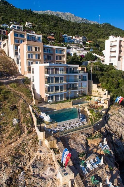 Apartment Victoria Dobra Voda Esterno foto